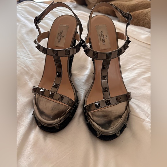 Valentino Metallic Studded Sandal Wedge SOLD - Picture 5 of 11
